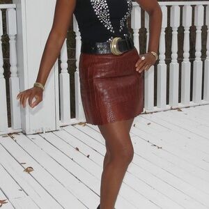 New Dolce & Gabbana Genuine crocodile Alligator burgundy brown Mini skirt 42 4-8